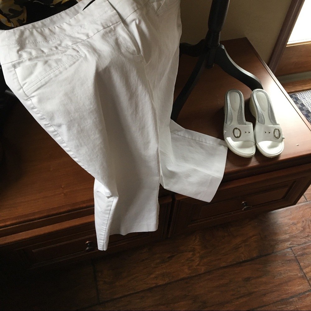 🎁2/$12 SZ 16 - COTTON (77%) ZIPPER CAPRIS BY SHARAGANO